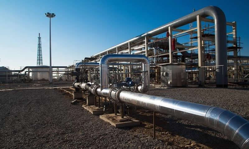 Long distance pipeline